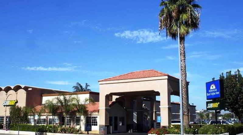 Dream Inn Fresno Exterior photo